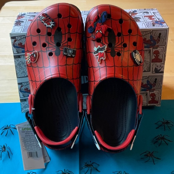 🕷️🕸️🕷️ CROCS SPIDER- MAN CLOG 🕷️🕸️🕷️ NWT 🕷️🕸️🕷️ - Picture 5 of 16